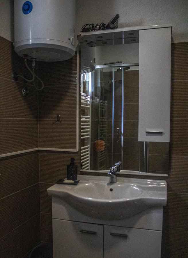 Holiday Residence Buric วิโซโค ภายนอก รูปภาพ